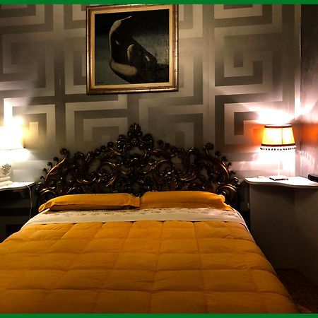 La Finestra Sul Fiume Bed & Breakfast Fossombrone Exterior photo