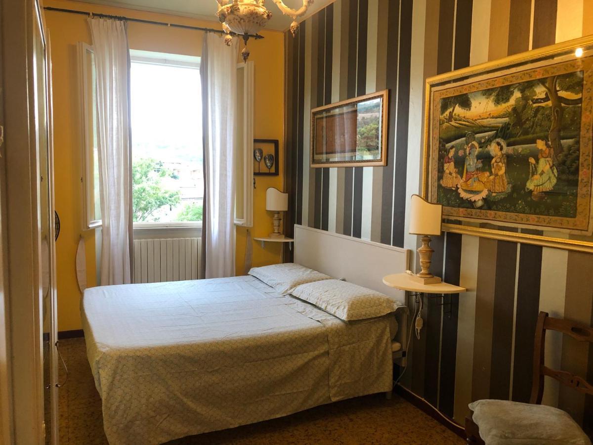 La Finestra Sul Fiume Bed & Breakfast Fossombrone Exterior photo