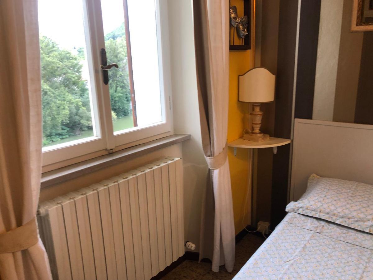 La Finestra Sul Fiume Bed & Breakfast Fossombrone Exterior photo