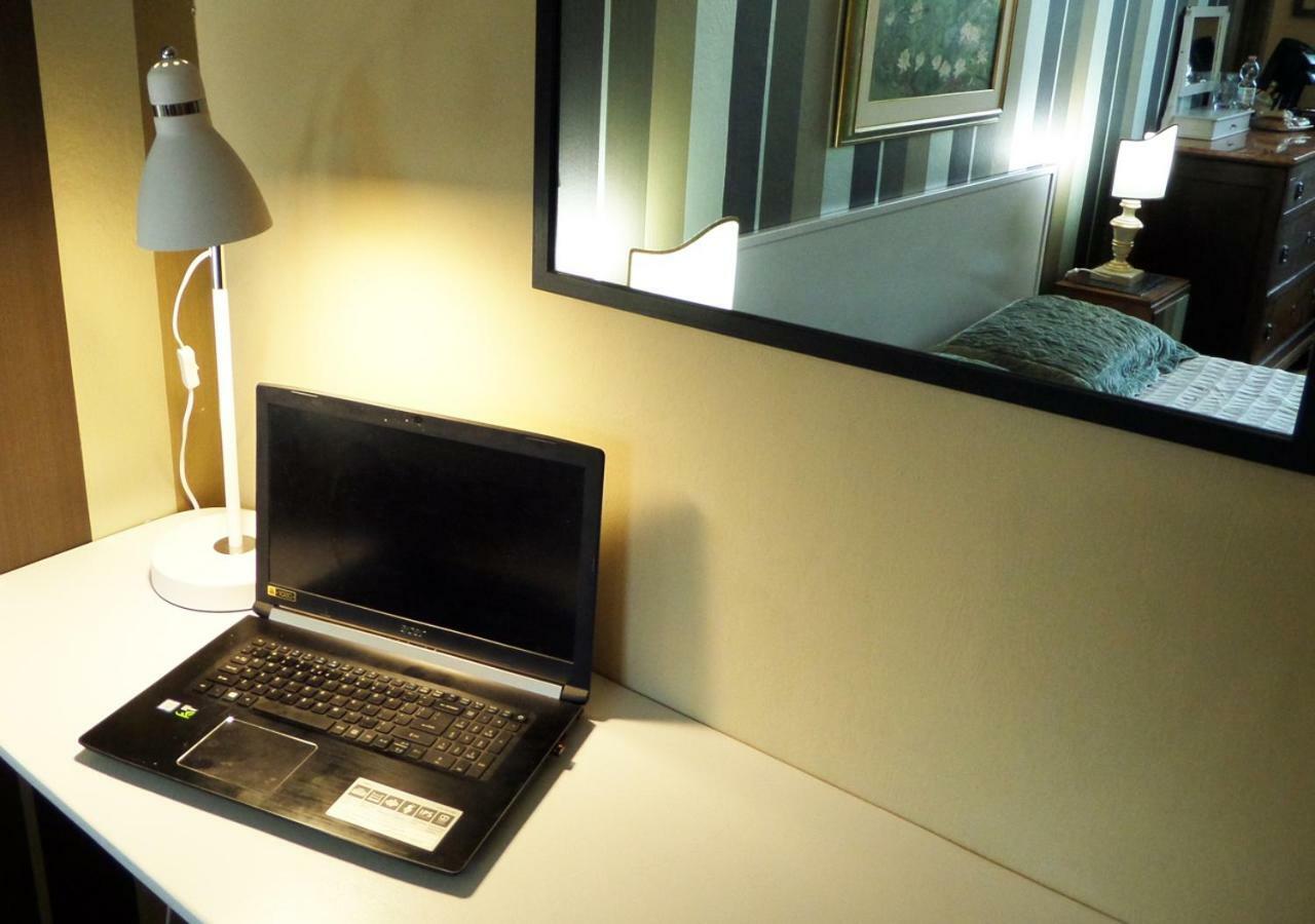 La Finestra Sul Fiume Bed & Breakfast Fossombrone Exterior photo