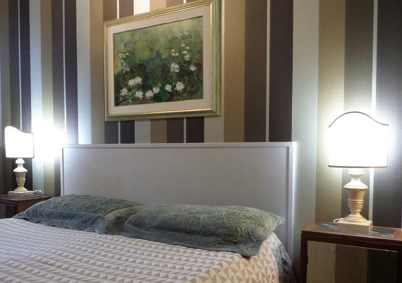 La Finestra Sul Fiume Bed & Breakfast Fossombrone Exterior photo