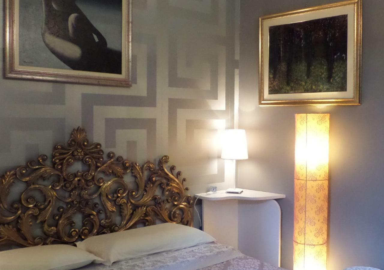La Finestra Sul Fiume Bed & Breakfast Fossombrone Exterior photo